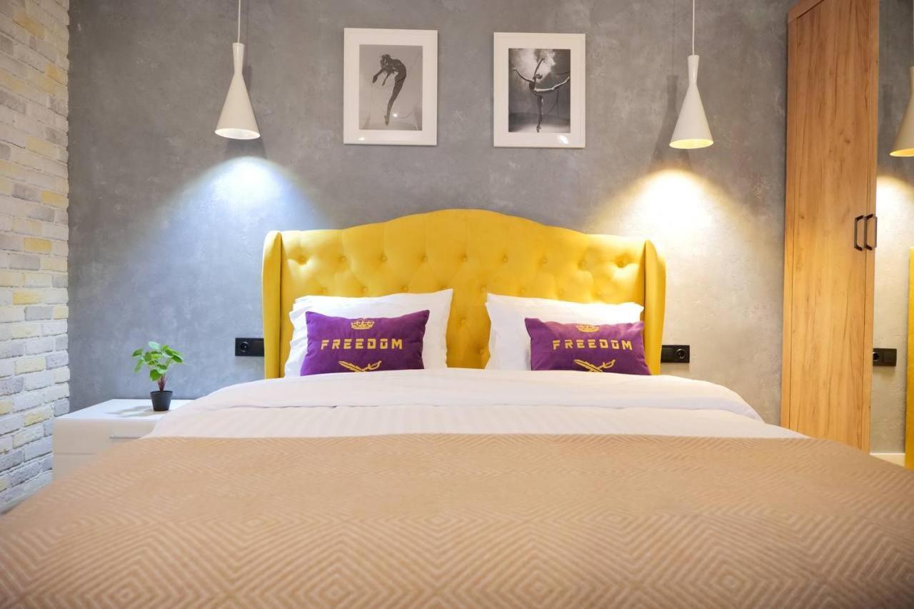 Don Papa Apartments In City Center Kijów Zewnętrze zdjęcie