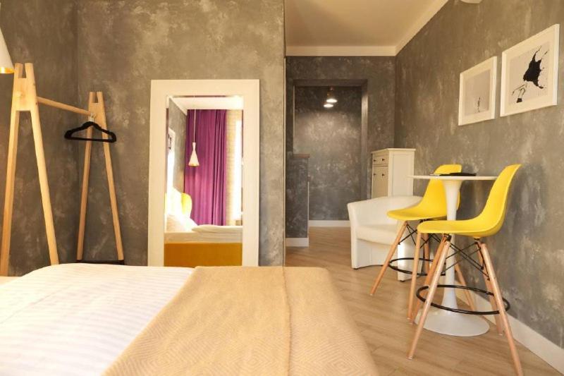 Don Papa Apartments In City Center Kijów Zewnętrze zdjęcie